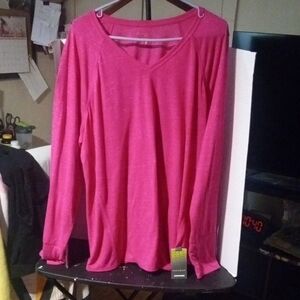 Tek Gear Fuchsia Long Sleeve Top